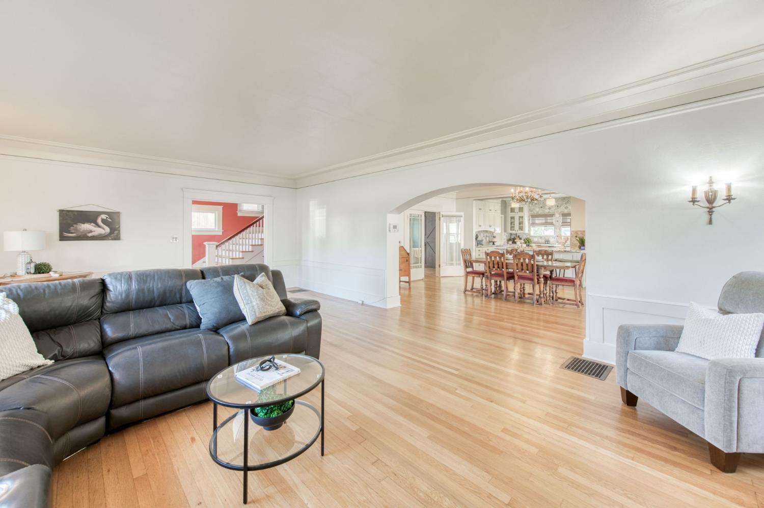 845 N Van Ness Ave, Fresno, CA 93728