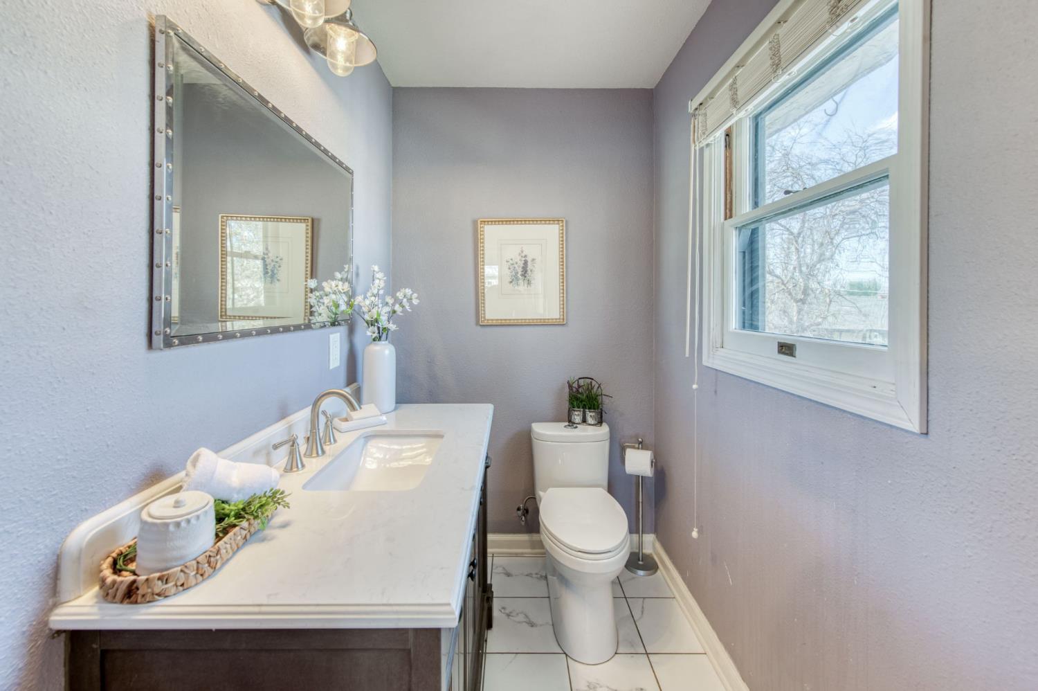 845 N Van Ness Ave, Fresno, CA 93728