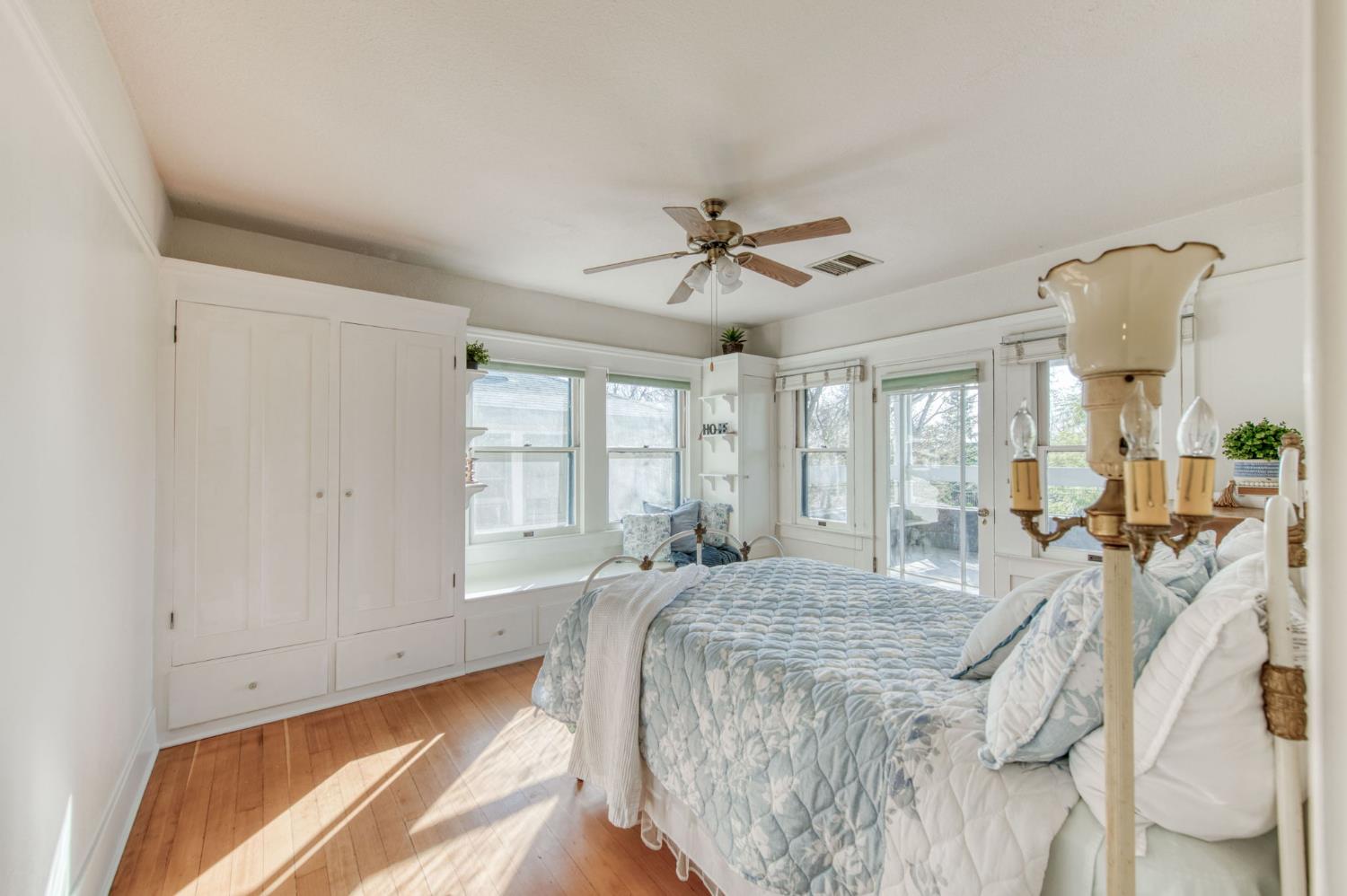 845 N Van Ness Ave, Fresno, CA 93728