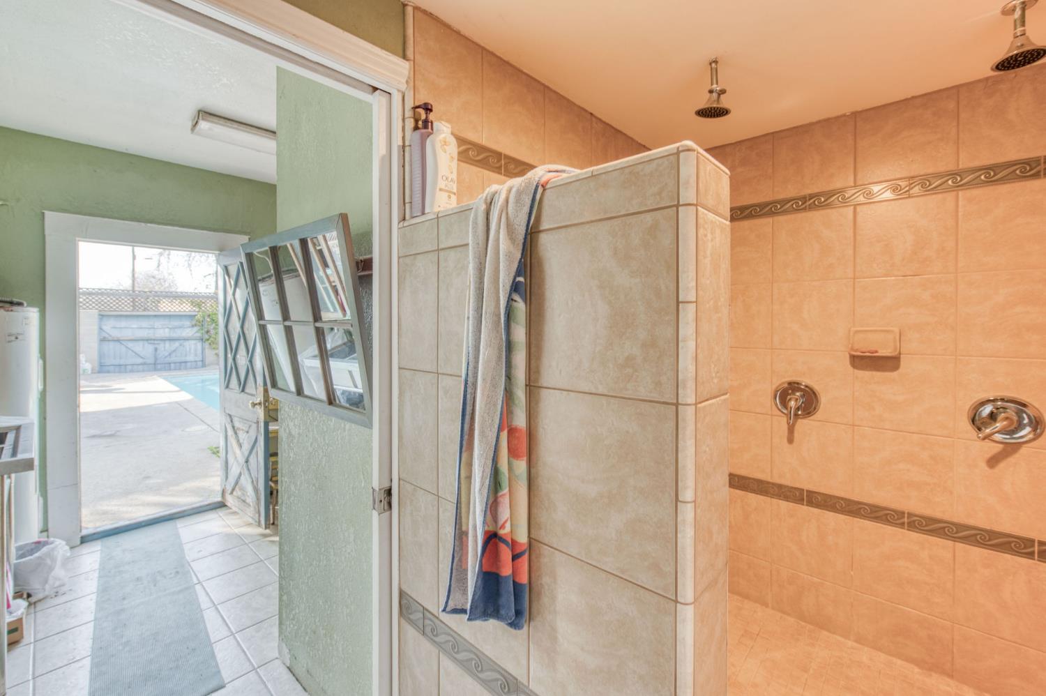 845 N Van Ness Ave, Fresno, CA 93728