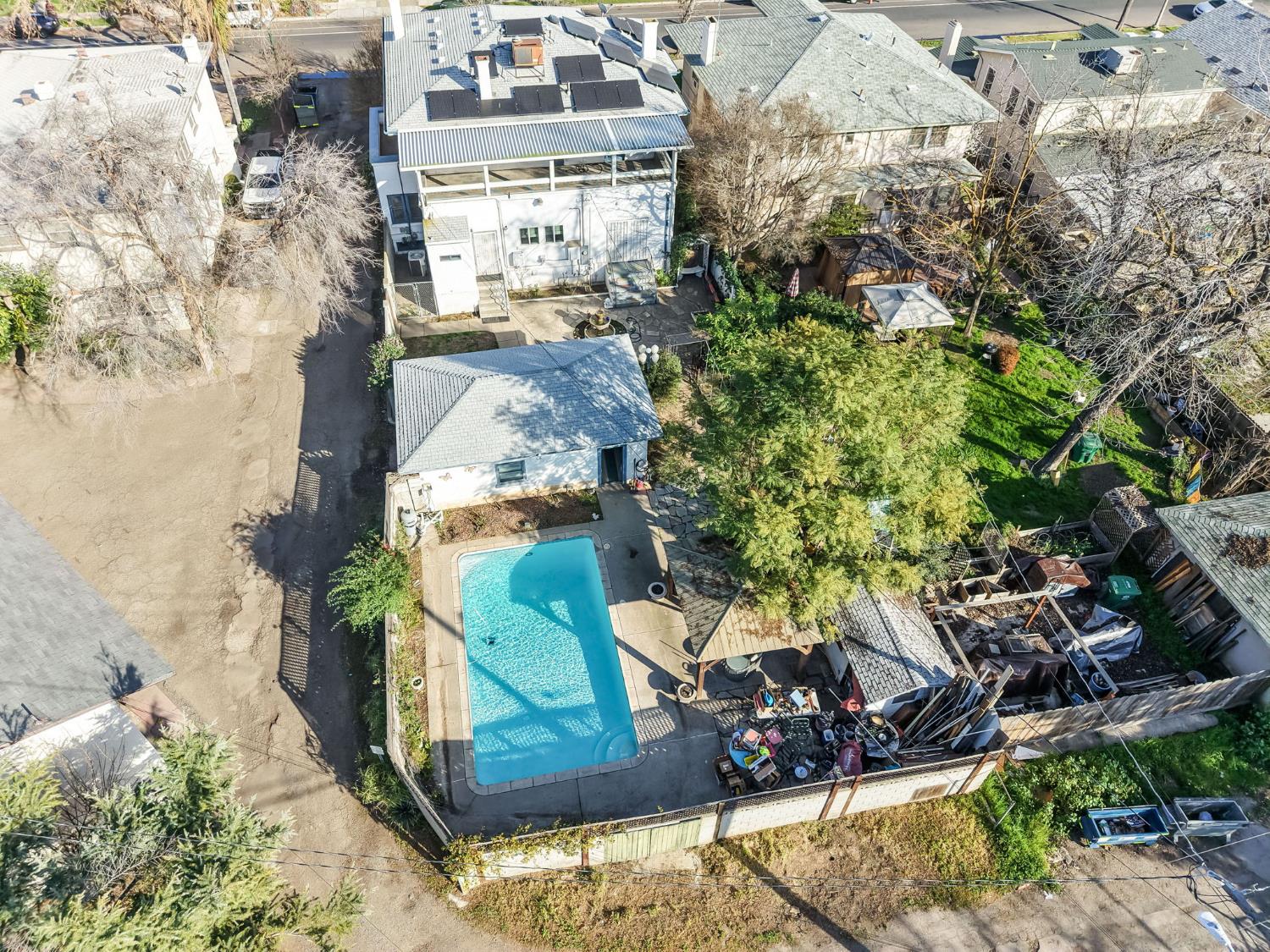 845 N Van Ness Ave, Fresno, CA 93728