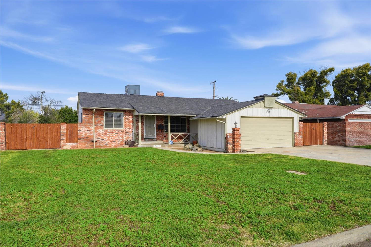 4715 E Harvard Ave, Fresno, CA 93703