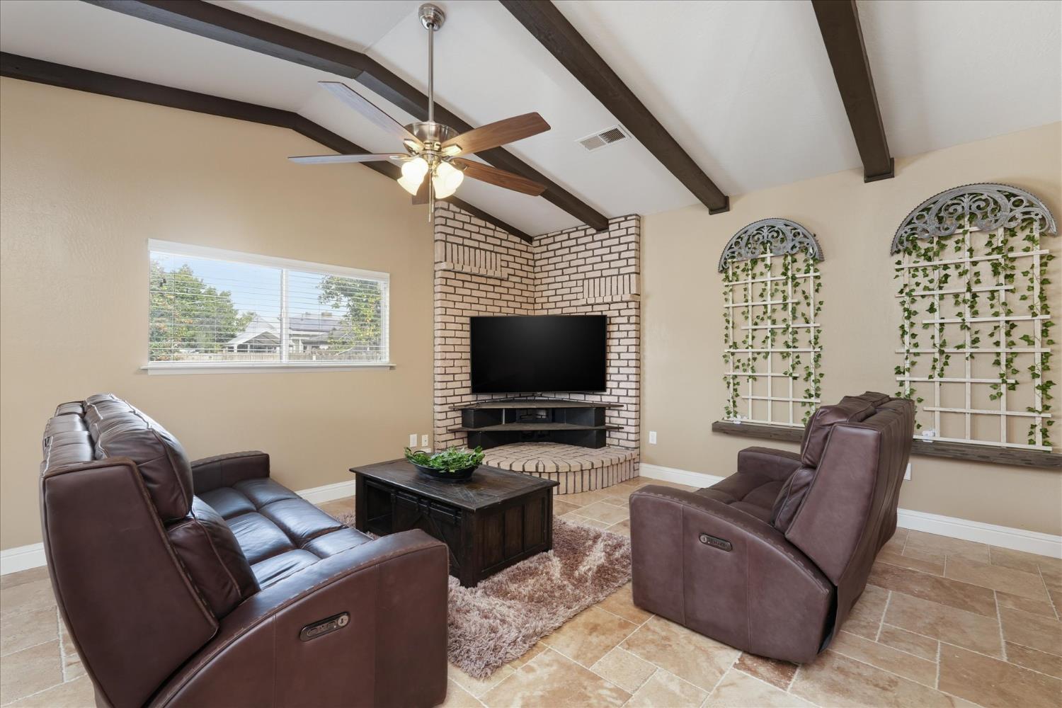 4715 E Harvard Ave, Fresno, CA 93703