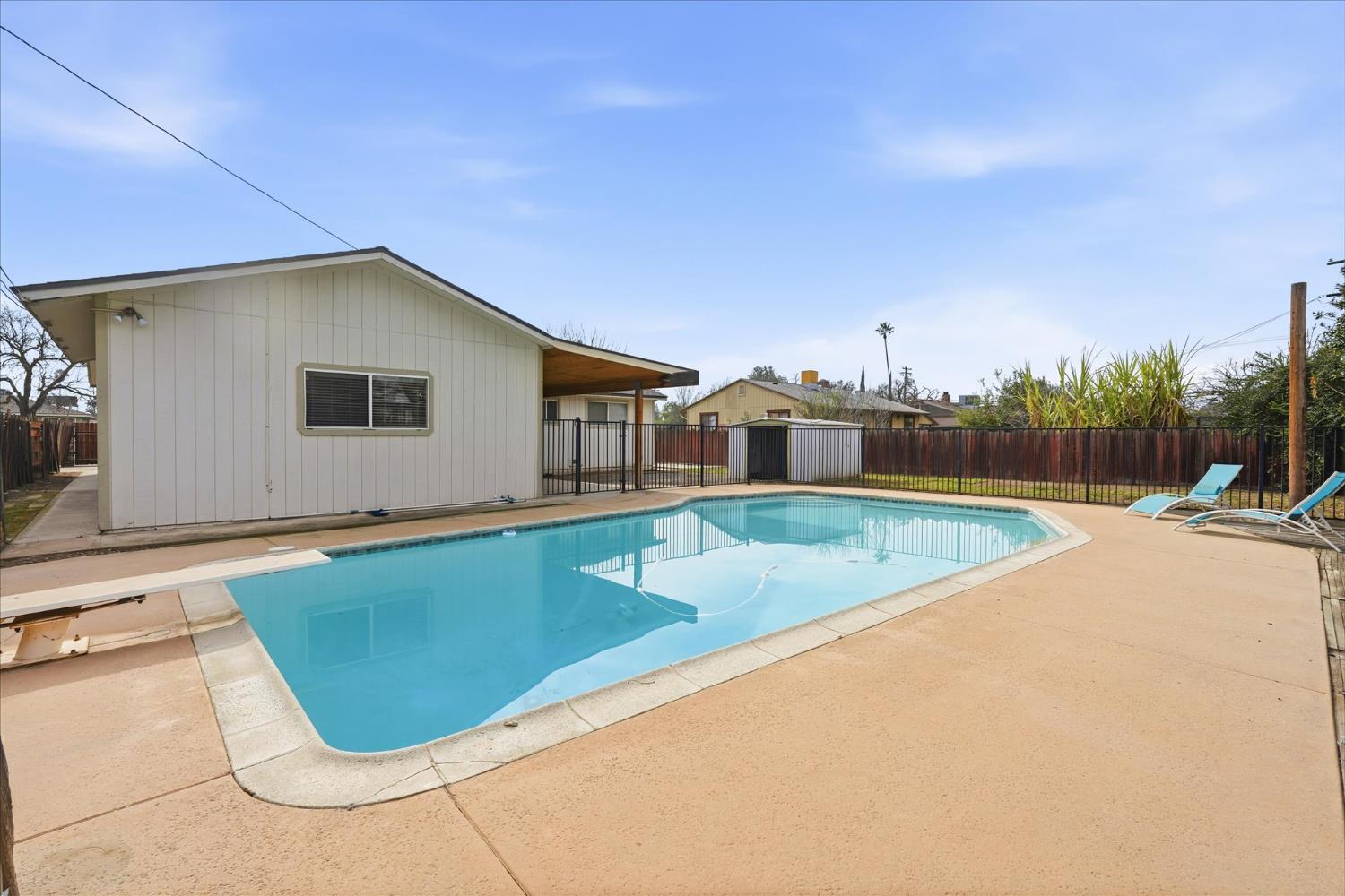 4715 E Harvard Ave, Fresno, CA 93703