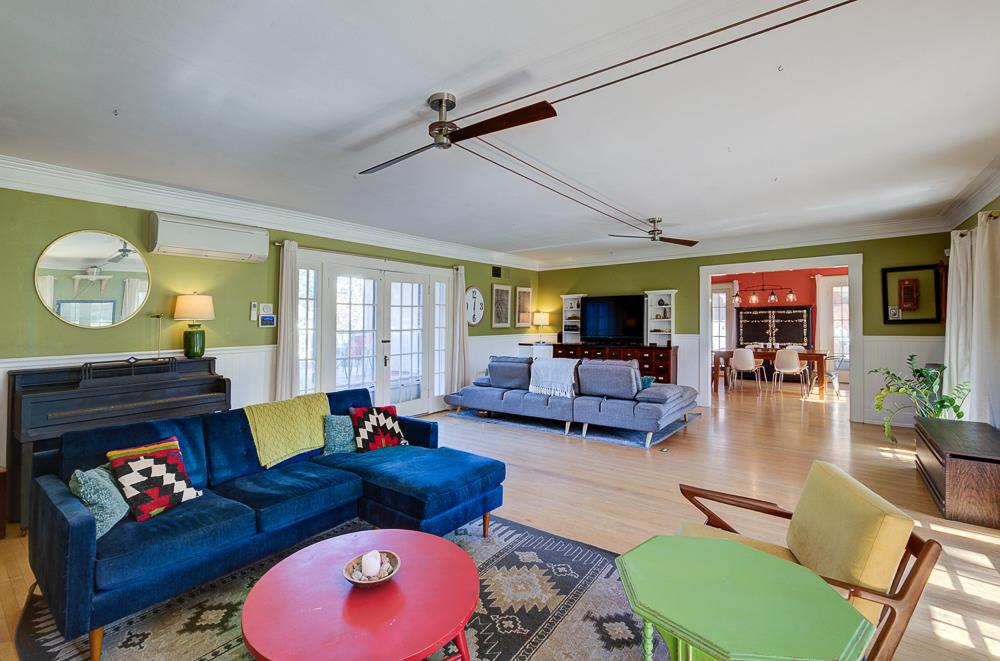 707 E Floradora Ave, Fresno, CA 93728