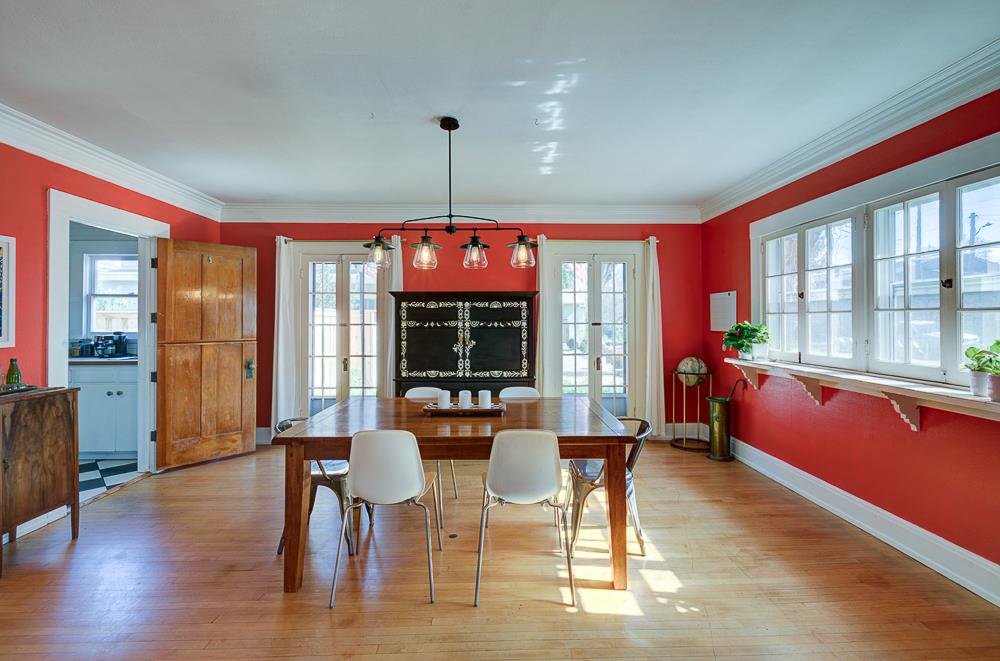 707 E Floradora Ave, Fresno, CA 93728