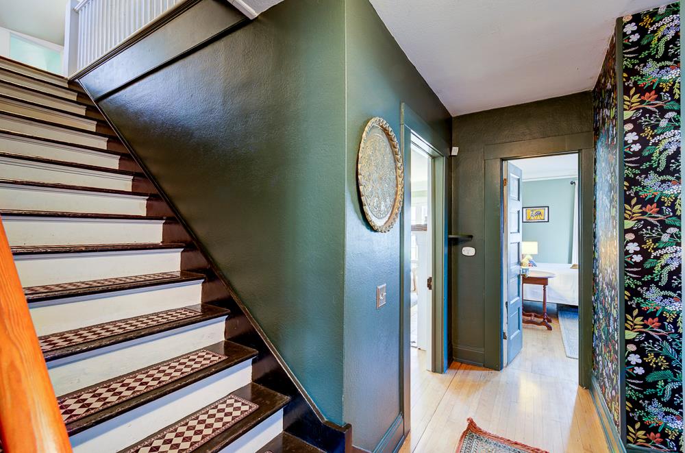 707 E Floradora Ave, Fresno, CA 93728