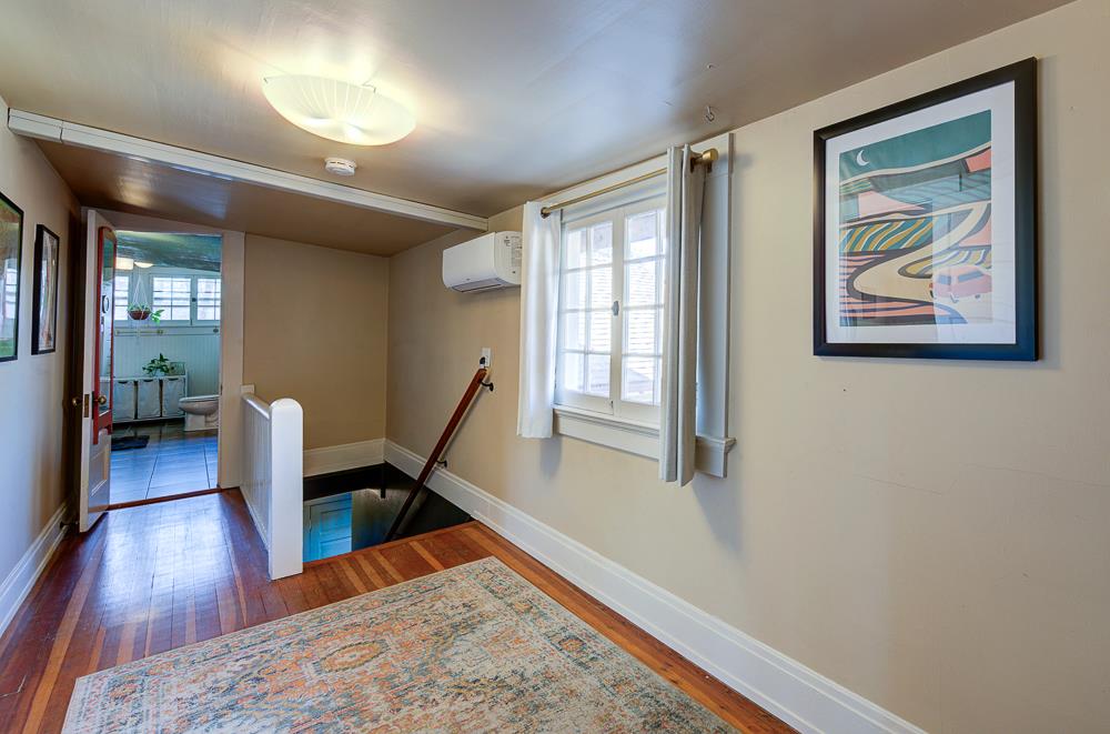 707 E Floradora Ave, Fresno, CA 93728