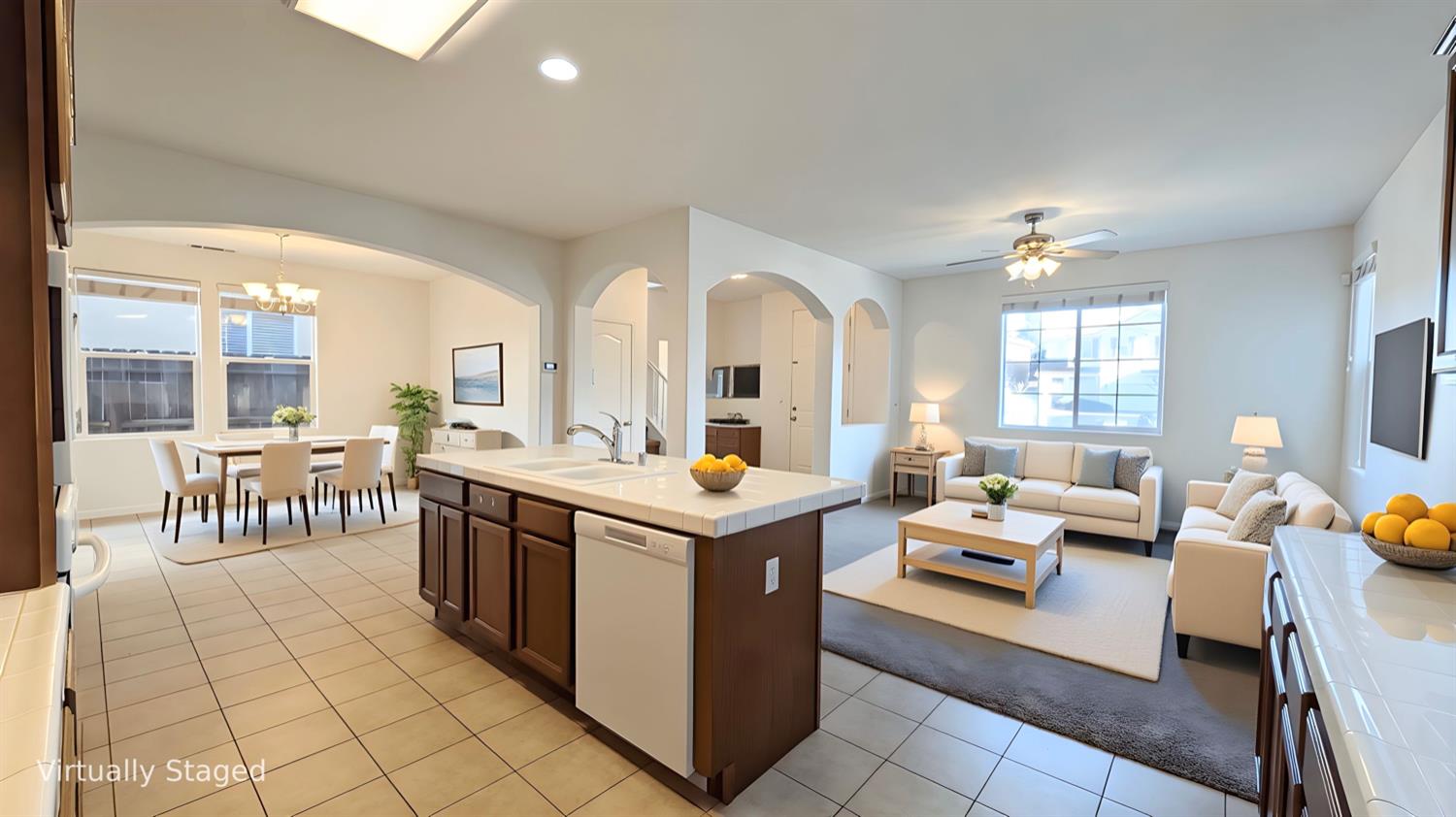 4361 W Artemisa Dr, Fresno, CA 93722