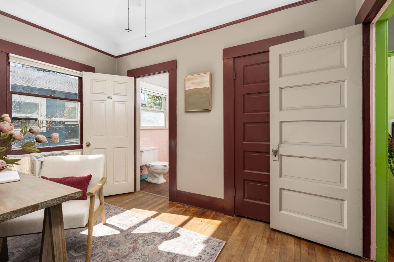 1336 N Del Mar Ave, Fresno, CA 93728