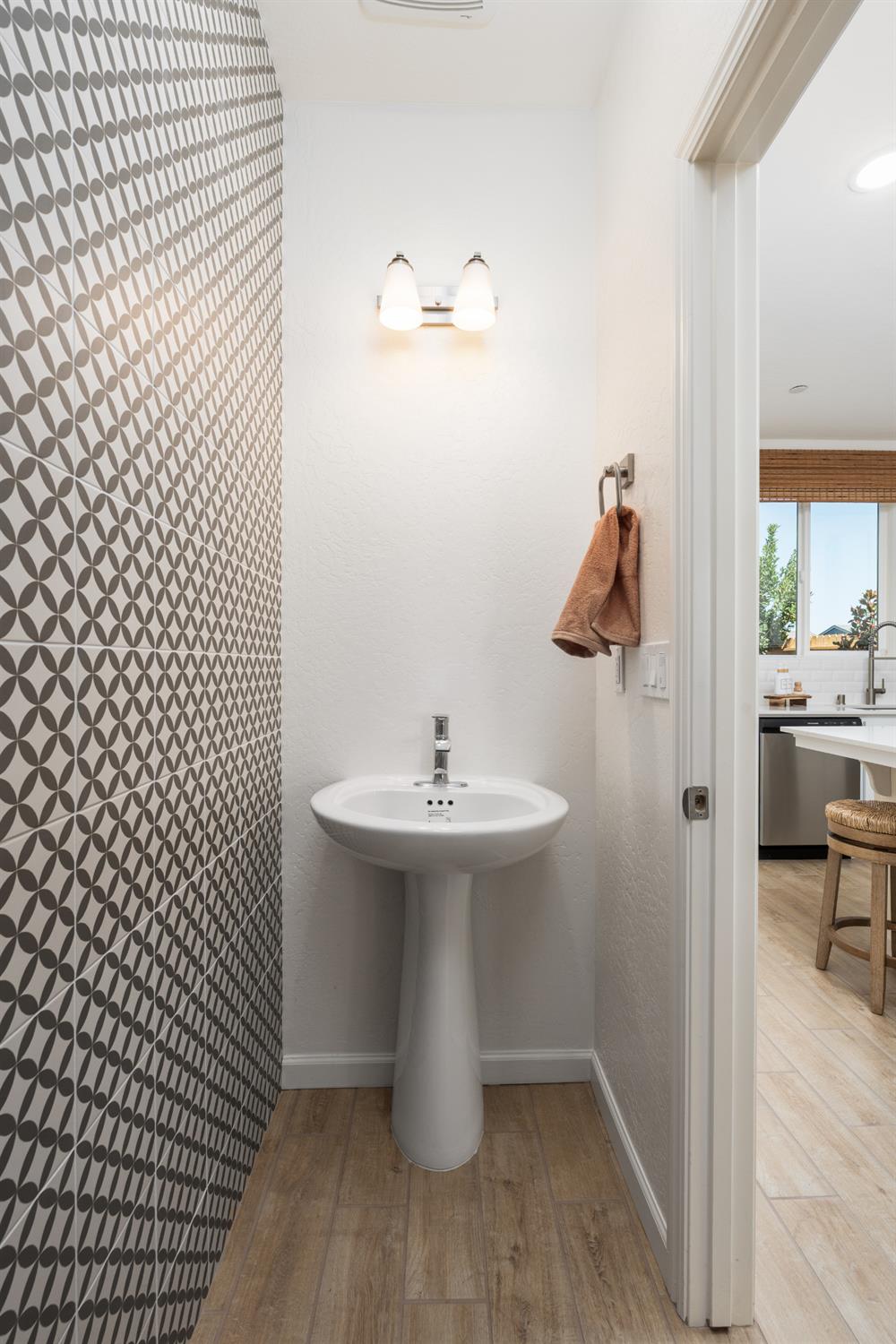 1485 Vintage Ln, Clovis, CA 93619