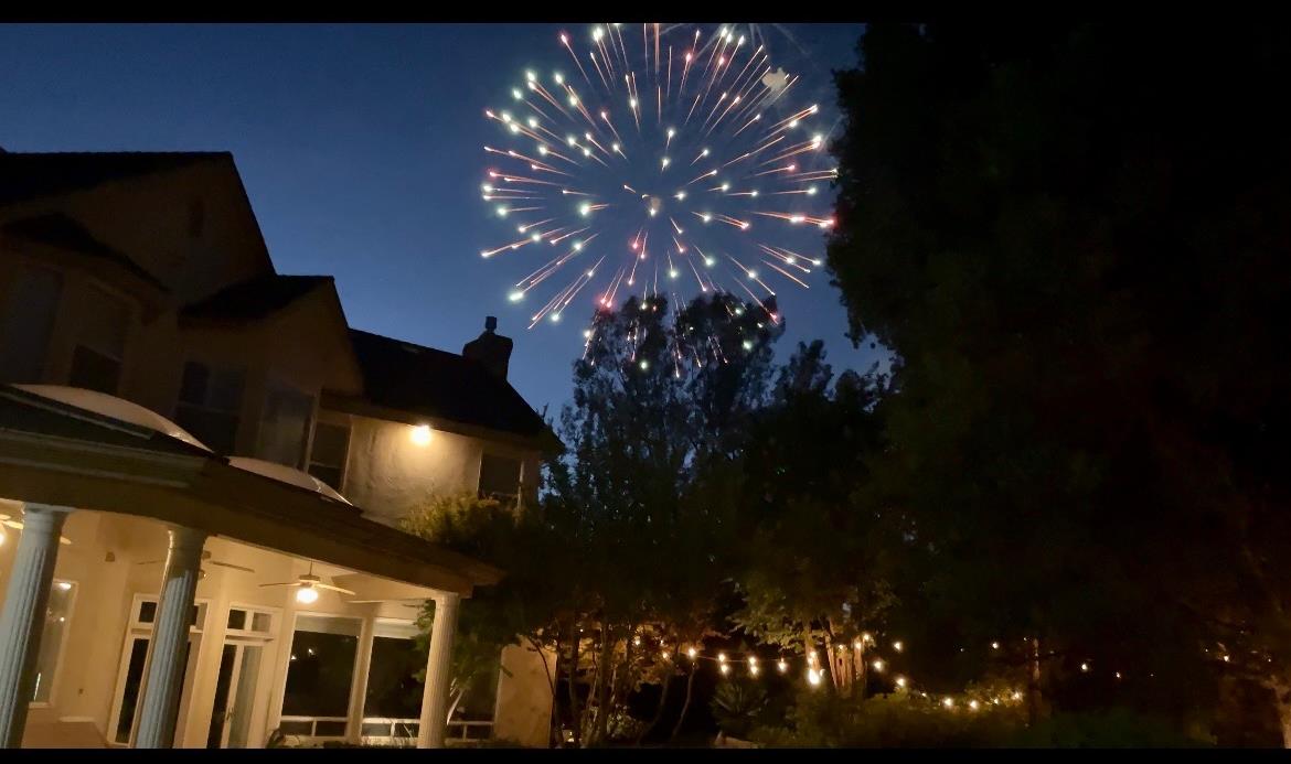 10198 N Spanish Bay Dr, Fresno, CA 93720