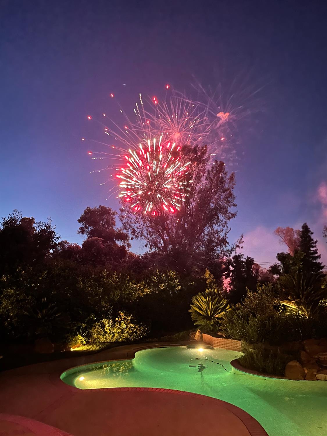 10198 N Spanish Bay Dr, Fresno, CA 93720