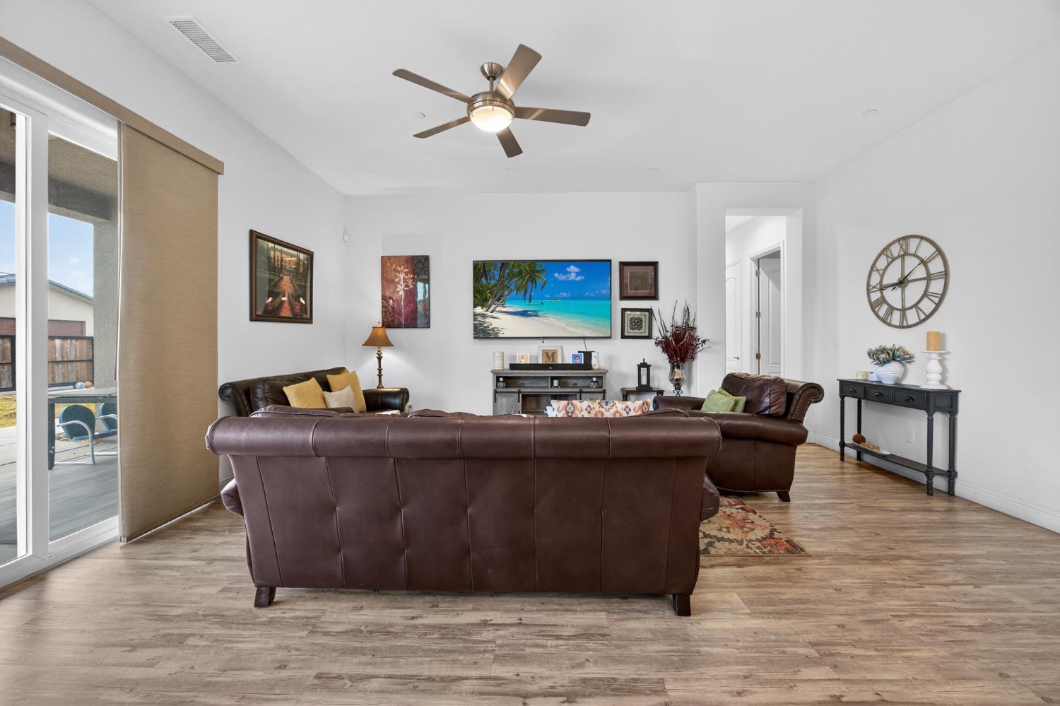 2749 19Th Ave, Kingsburg, CA 93631