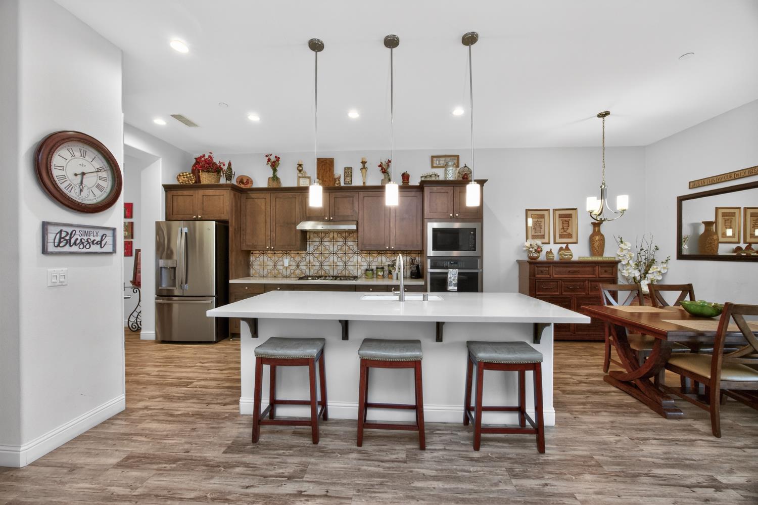 2749 19Th Ave, Kingsburg, CA 93631