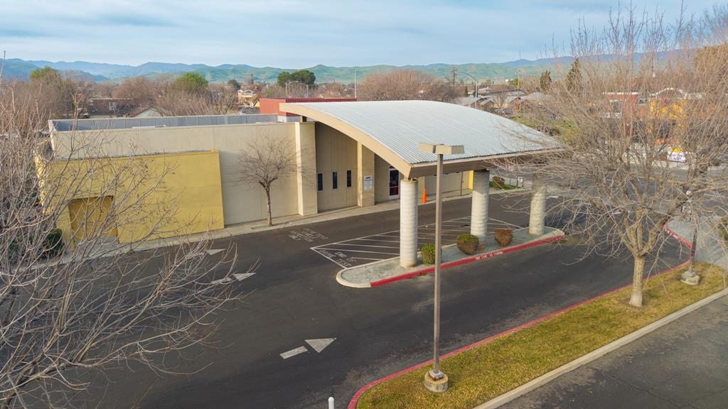 406 E Elm Ave, Coalinga, CA 93210