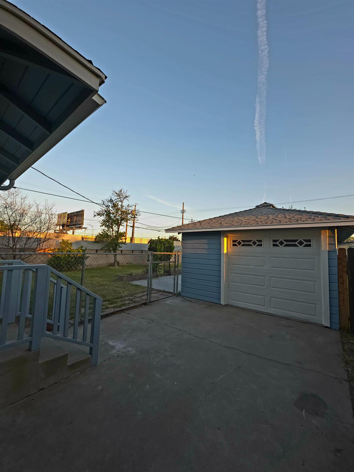 1735 E Princeton Ave, Fresno, CA 93703