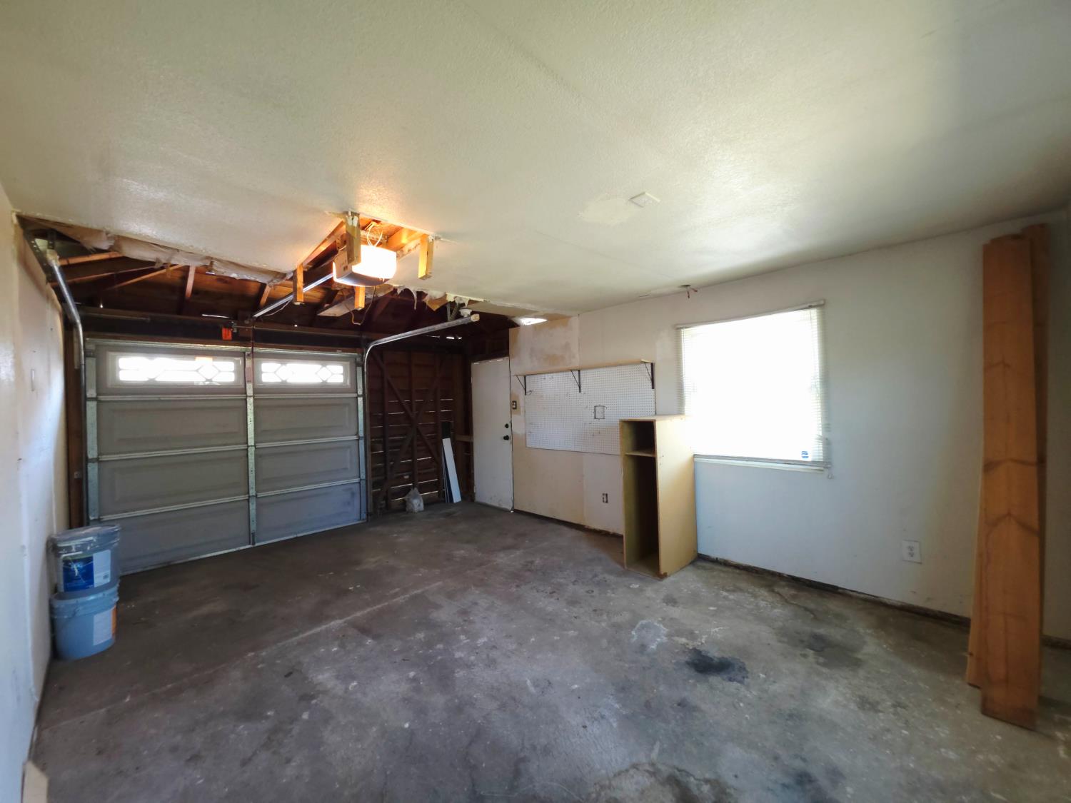 1735 E Princeton Ave, Fresno, CA 93703