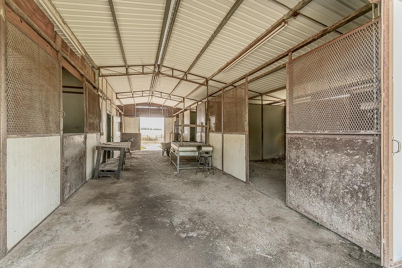 5276 Poinsetta Ave, Clovis, CA 93619