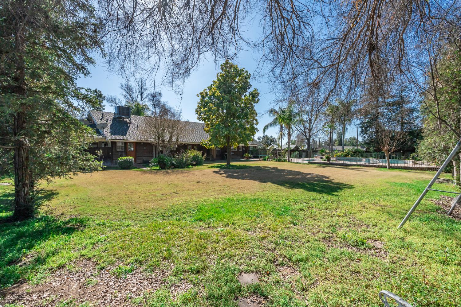 7176 E Butler Ave, Fresno, CA 93737