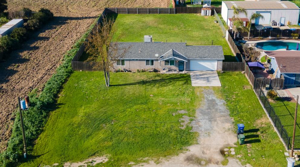 4212 Merritt Dr, Traver, CA 93673