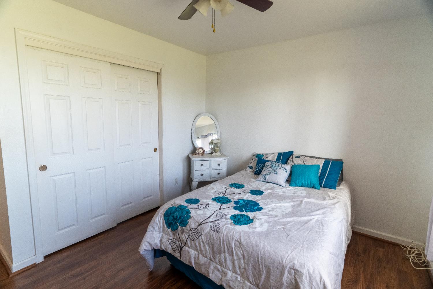 4212 Merritt Dr, Traver, CA 93673