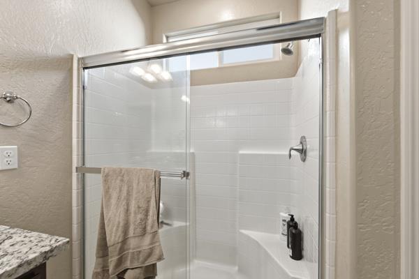 1150 Fire Fall Ave, Lemoore, CA 93245