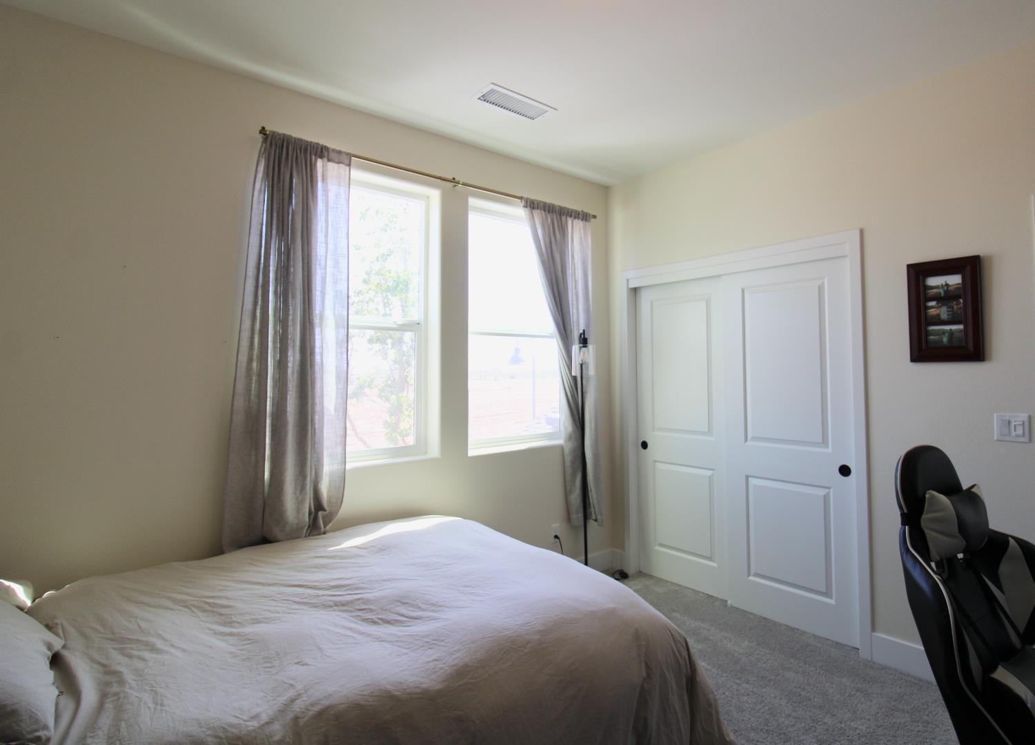 773 Robert Ave, Madera, CA 93636