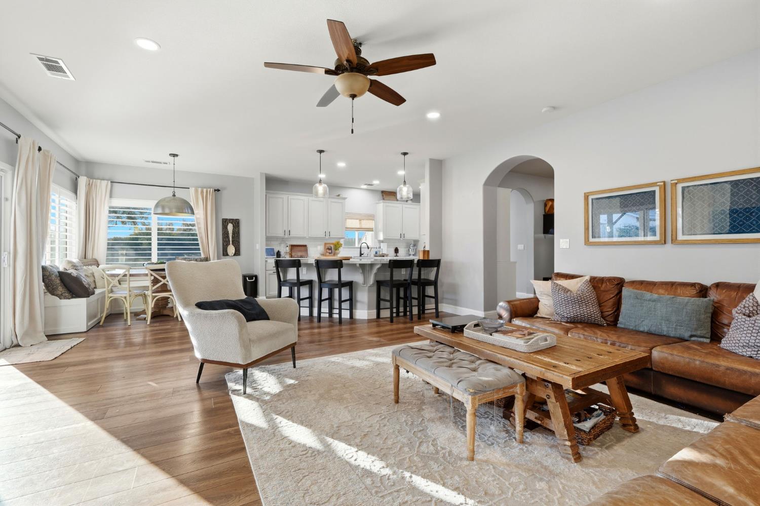 1483 Atlantic Ave, Lemoore, CA 93245