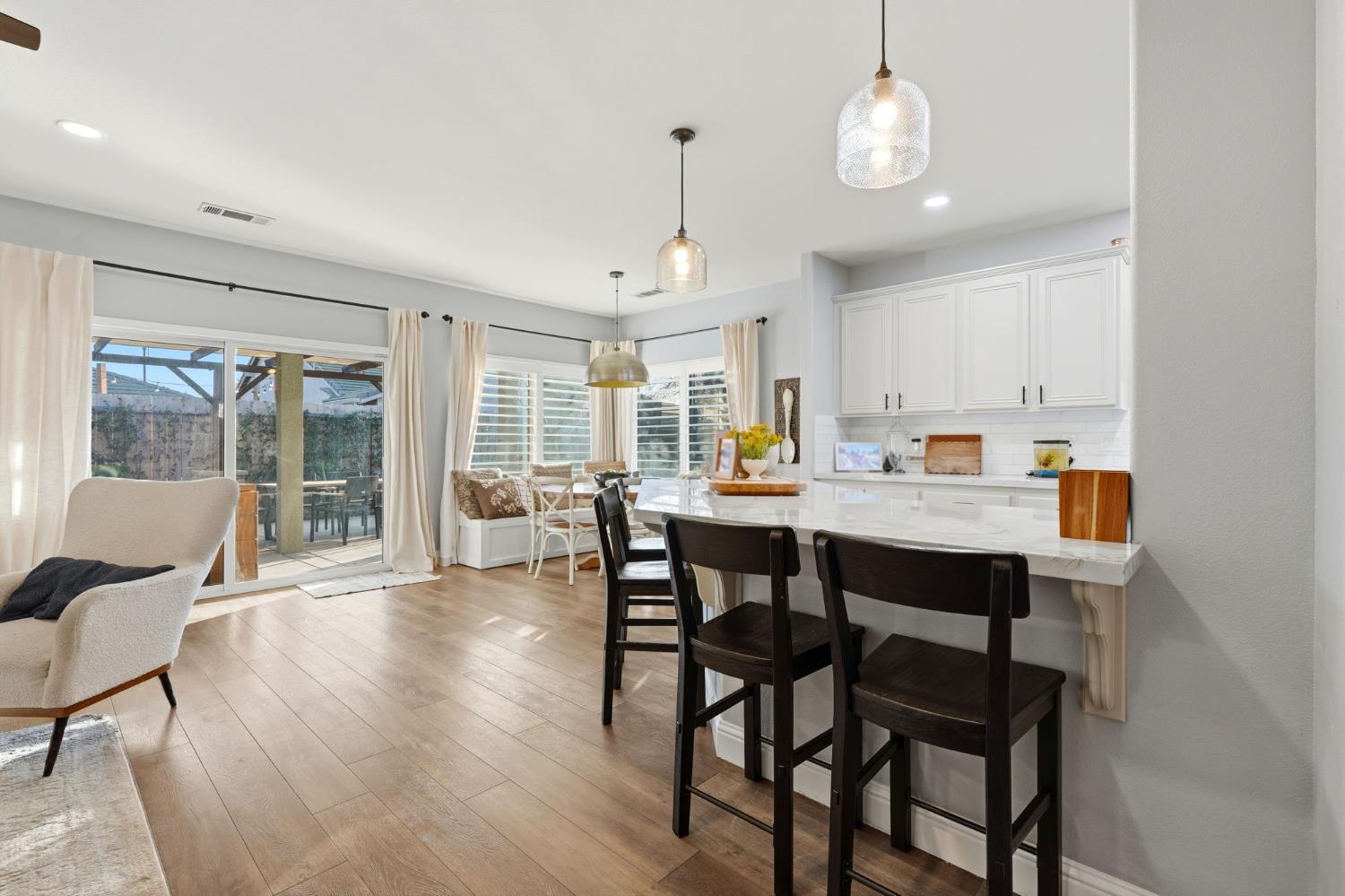 1483 Atlantic Ave, Lemoore, CA 93245