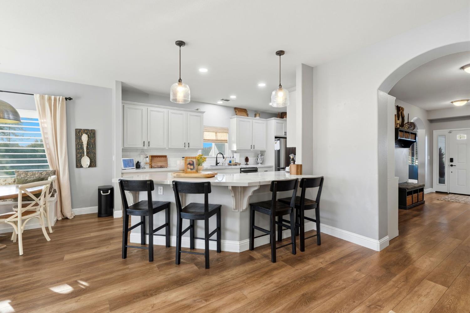 1483 Atlantic Ave, Lemoore, CA 93245