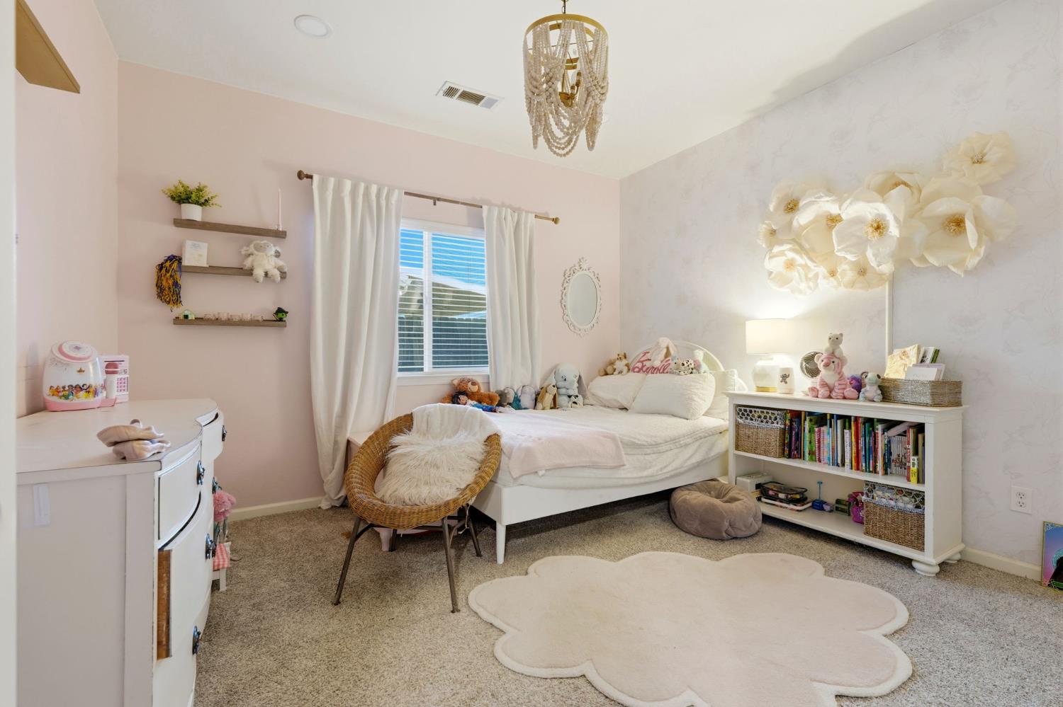 1483 Atlantic Ave, Lemoore, CA 93245