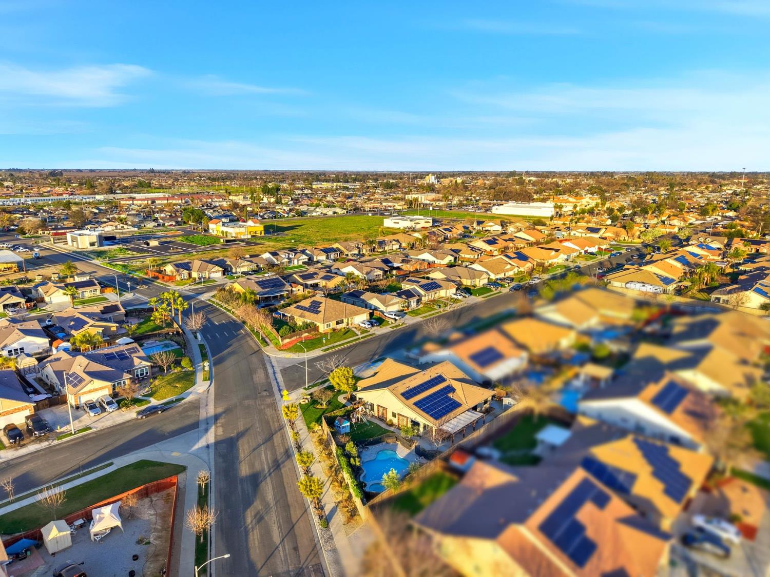 1483 Atlantic Ave, Lemoore, CA 93245