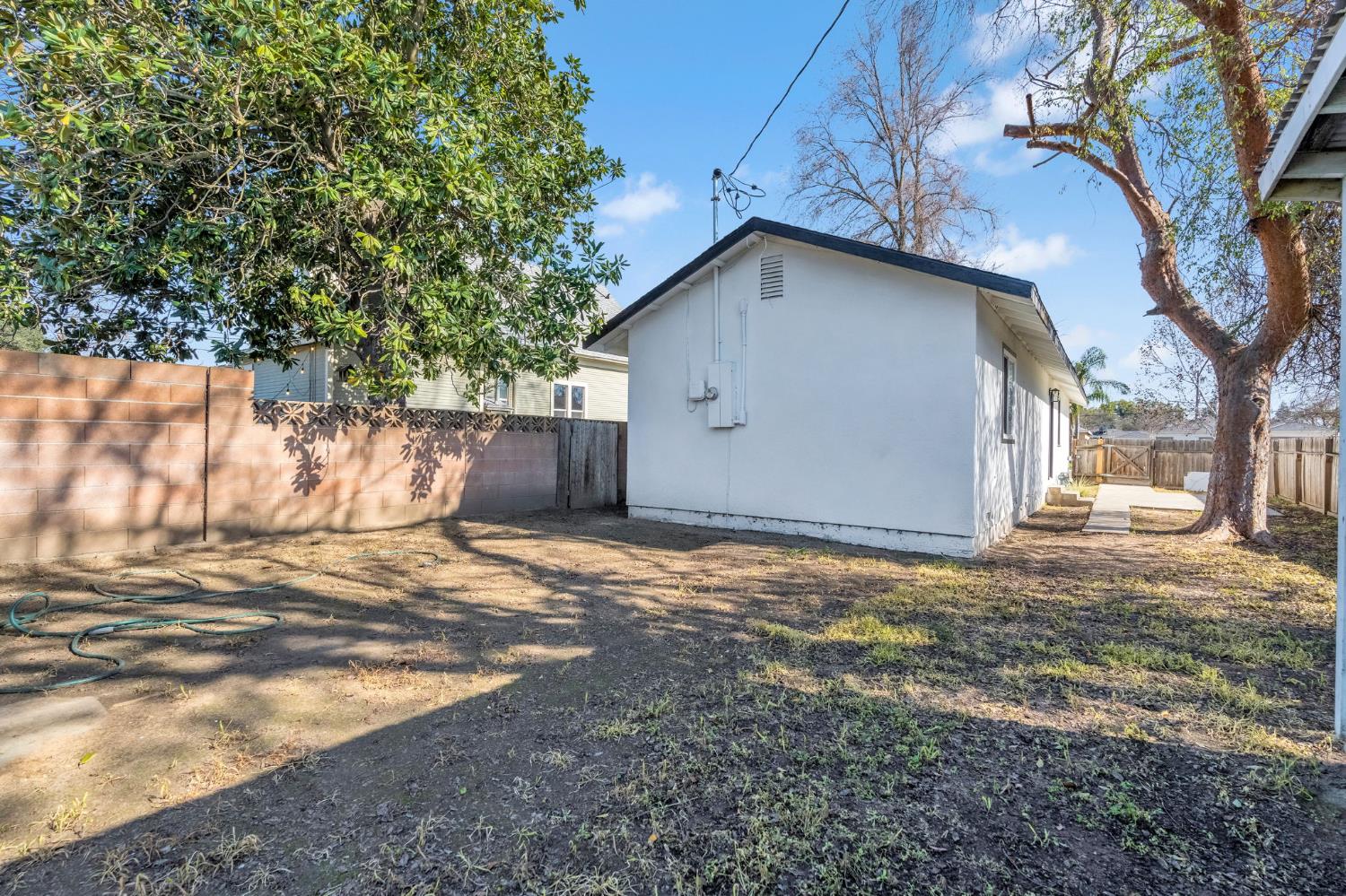 1575 19Th Ave, Kingsburg, CA 93631