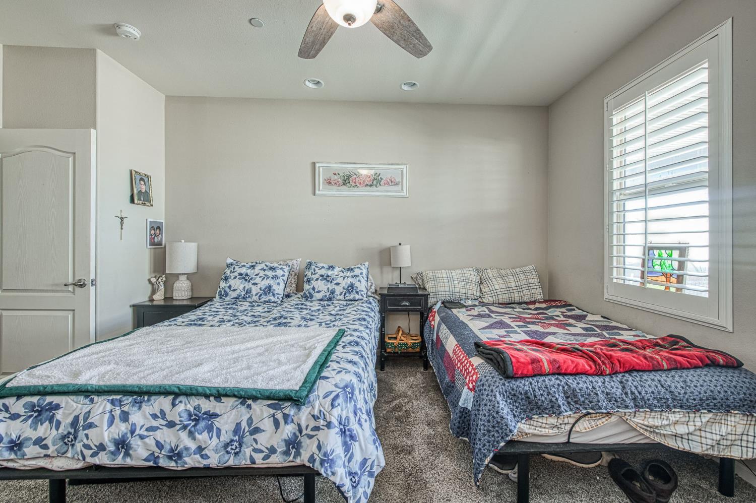 3031 Glacier Ln, Clovis, CA 93619