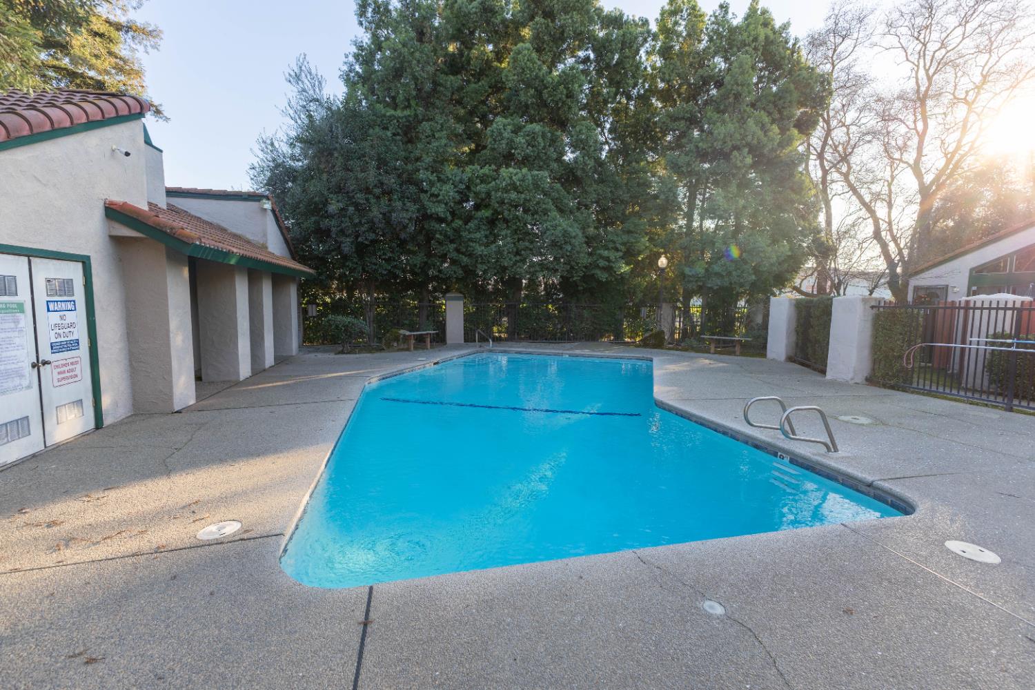 5965 E Shields #111, Fresno, CA 93727