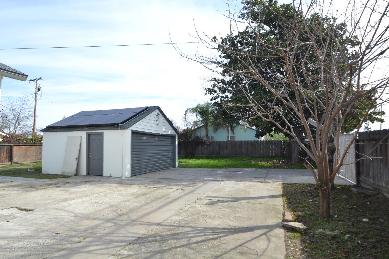 1206 N 8Th St, Fresno, CA 93703