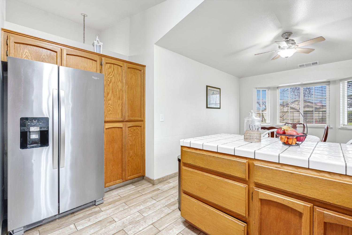 701 12Th Ave, Kingsburg, CA 93631