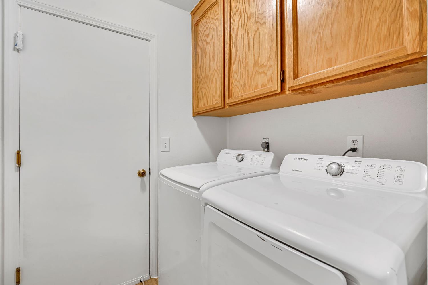 701 12Th Ave, Kingsburg, CA 93631