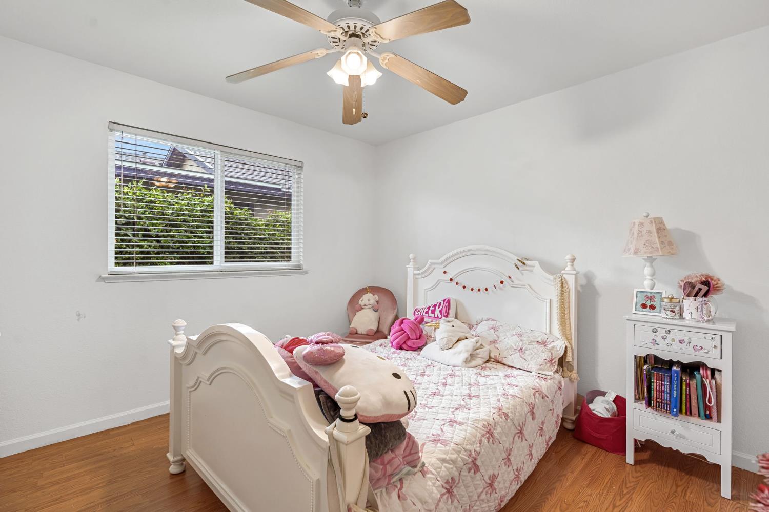 701 12Th Ave, Kingsburg, CA 93631