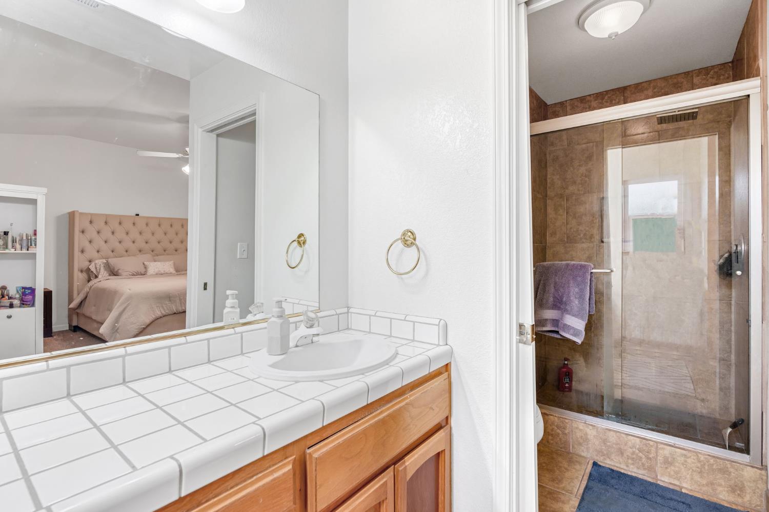 701 12Th Ave, Kingsburg, CA 93631