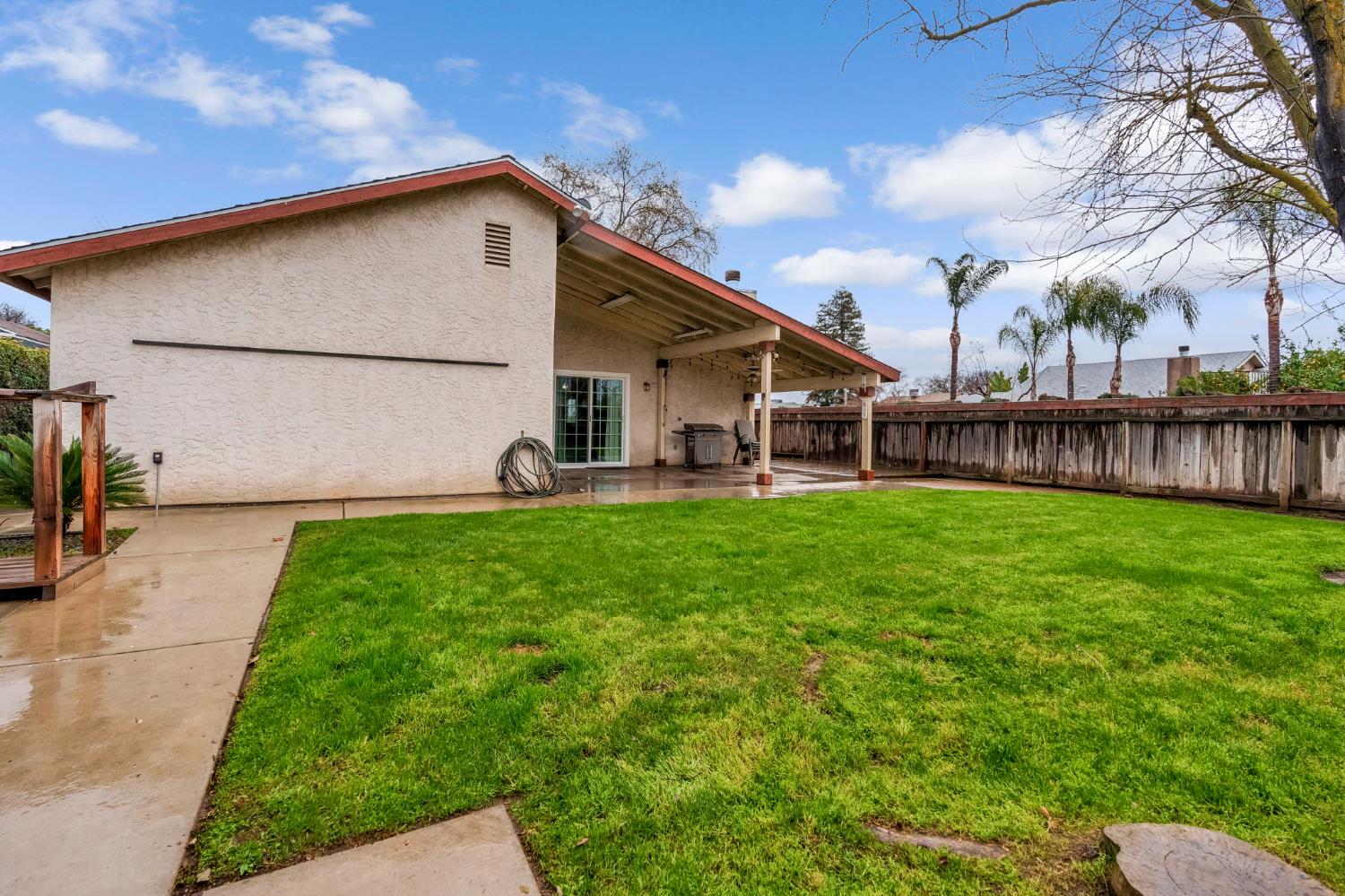 701 12Th Ave, Kingsburg, CA 93631