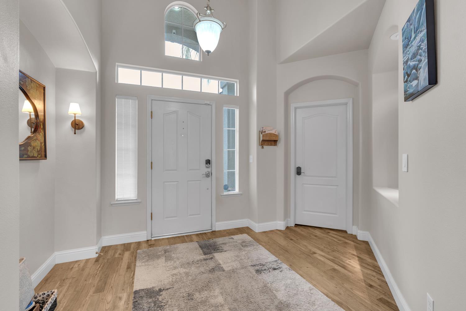 2949 E Palisade Dr, Fresno, CA 93720