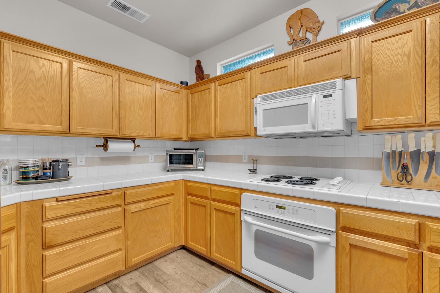 2949 E Palisade Dr, Fresno, CA 93720