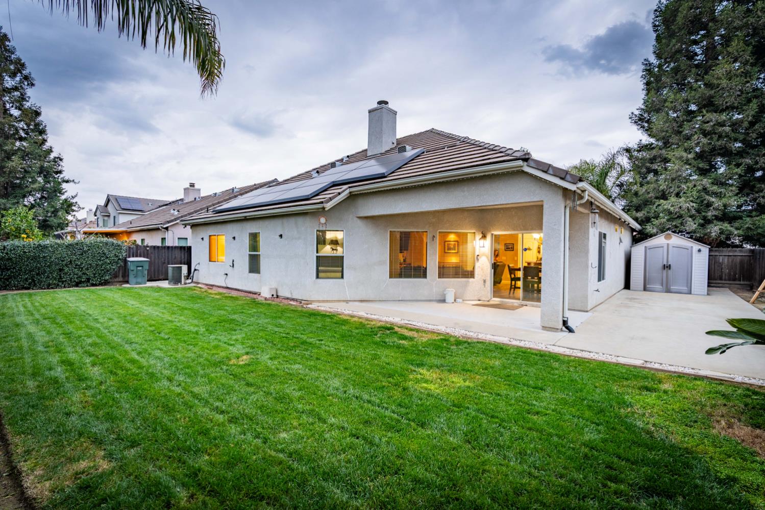 2949 E Palisade Dr, Fresno, CA 93720