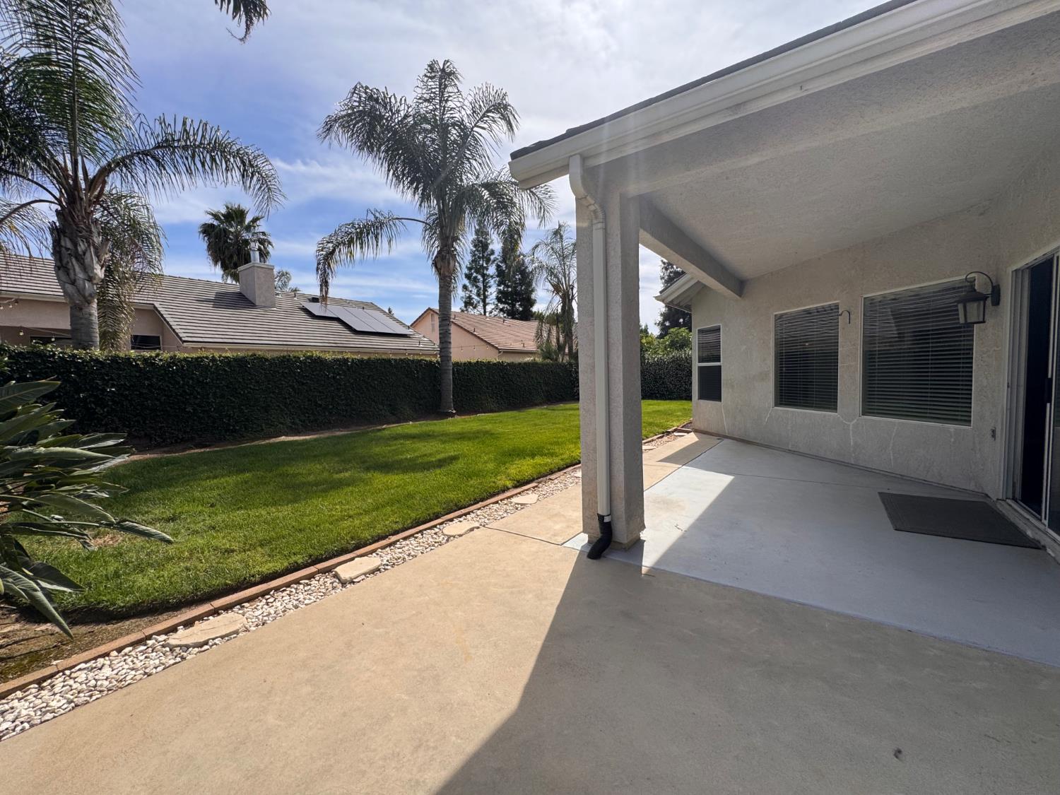 2949 E Palisade Dr, Fresno, CA 93720