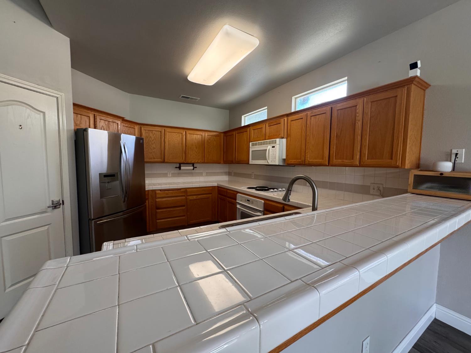 2949 E Palisade Dr, Fresno, CA 93720