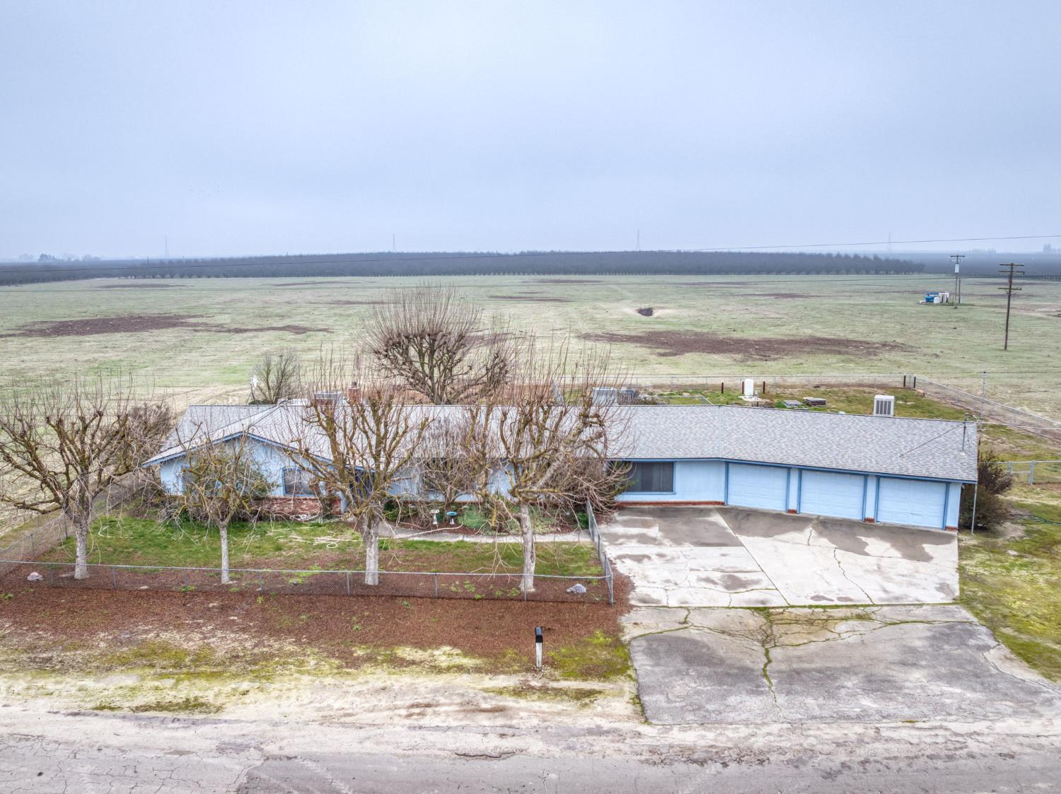 13370 S Bryan Ave, Caruthers, CA 93609