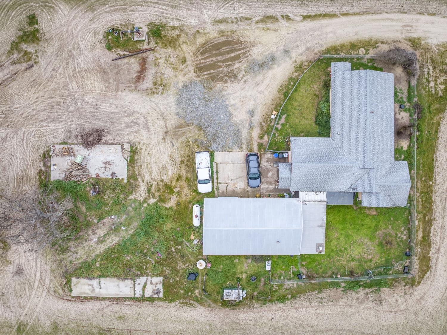 13370 S Bryan Ave, Caruthers, CA 93609