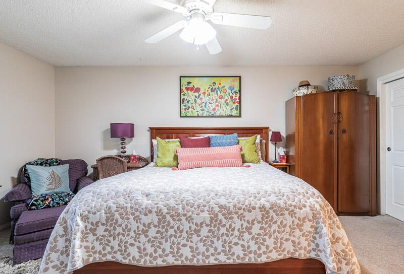 445 Quill Ln, Clovis, CA 93612